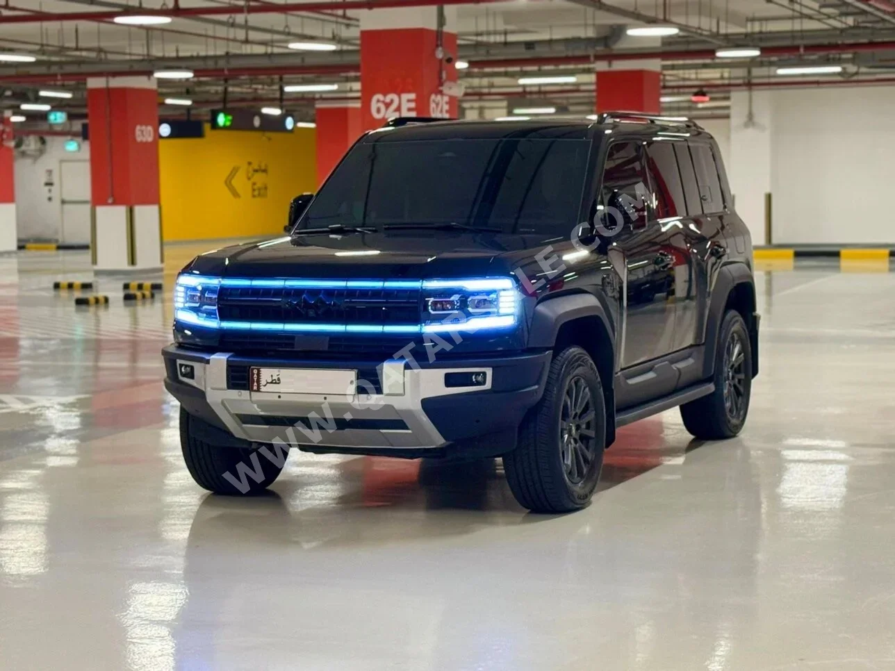 BYD Leopard 5 Ultra 5 2025 Automatic 5,000 Km 4 Cylinder Four Wheel Drive (4WD) SUV Black With Warranty