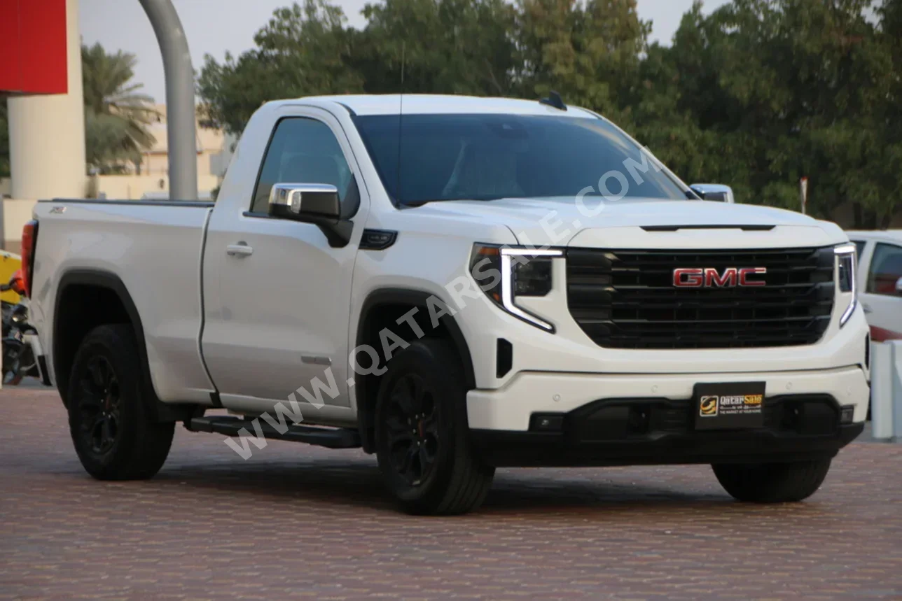 GMC Sierra Elevation 2024 Automatic 20,000 Km 8 Cylinder Four Wheel Drive (4WD) Pick Up White With Warranty