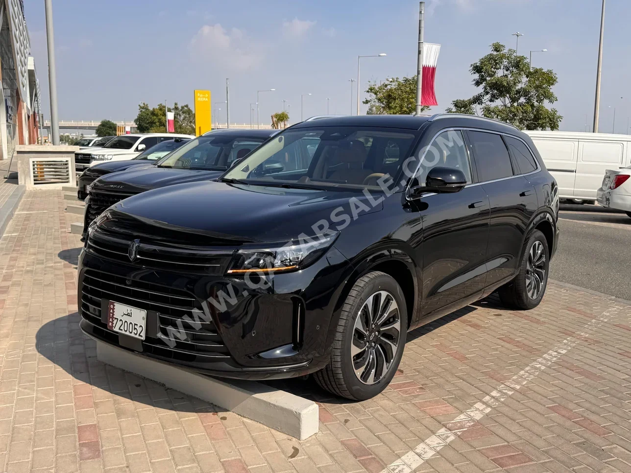 أيتو  ام 7  2025  اوتوماتيك  10,500 كم  4 سلندر  دفع كلي مستمر  اس يو في  أسود