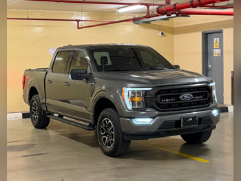 Ford  F  150 XLT  2021  Automatic  73,000 Km  6 Cylinder  Four Wheel Drive (4WD)  Pick Up  Gray  With Warranty