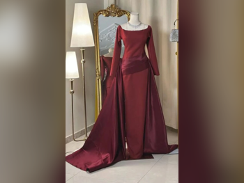فستان - أحمر -المقاس: اكس سمول