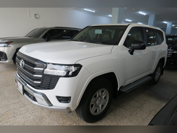 Toyota  Land Cruiser  GX  2024  Automatic  12,000 Km  6 Cylinder  Four Wheel Drive (4WD)  SUV  White  With Warranty