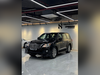 لكزس  ال اكس  570  2011  اوتوماتيك  289,000 كم  8 سلندر  دفع رباعي  اس يو في  أسود