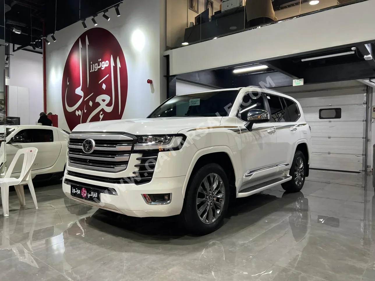 تويوتا لاند كروزر في اكس ار توين توربو 2024 اوتوماتيك 57,000 كم 6 سلندر دفع رباعي اس يو في أبيض تحت الضمان