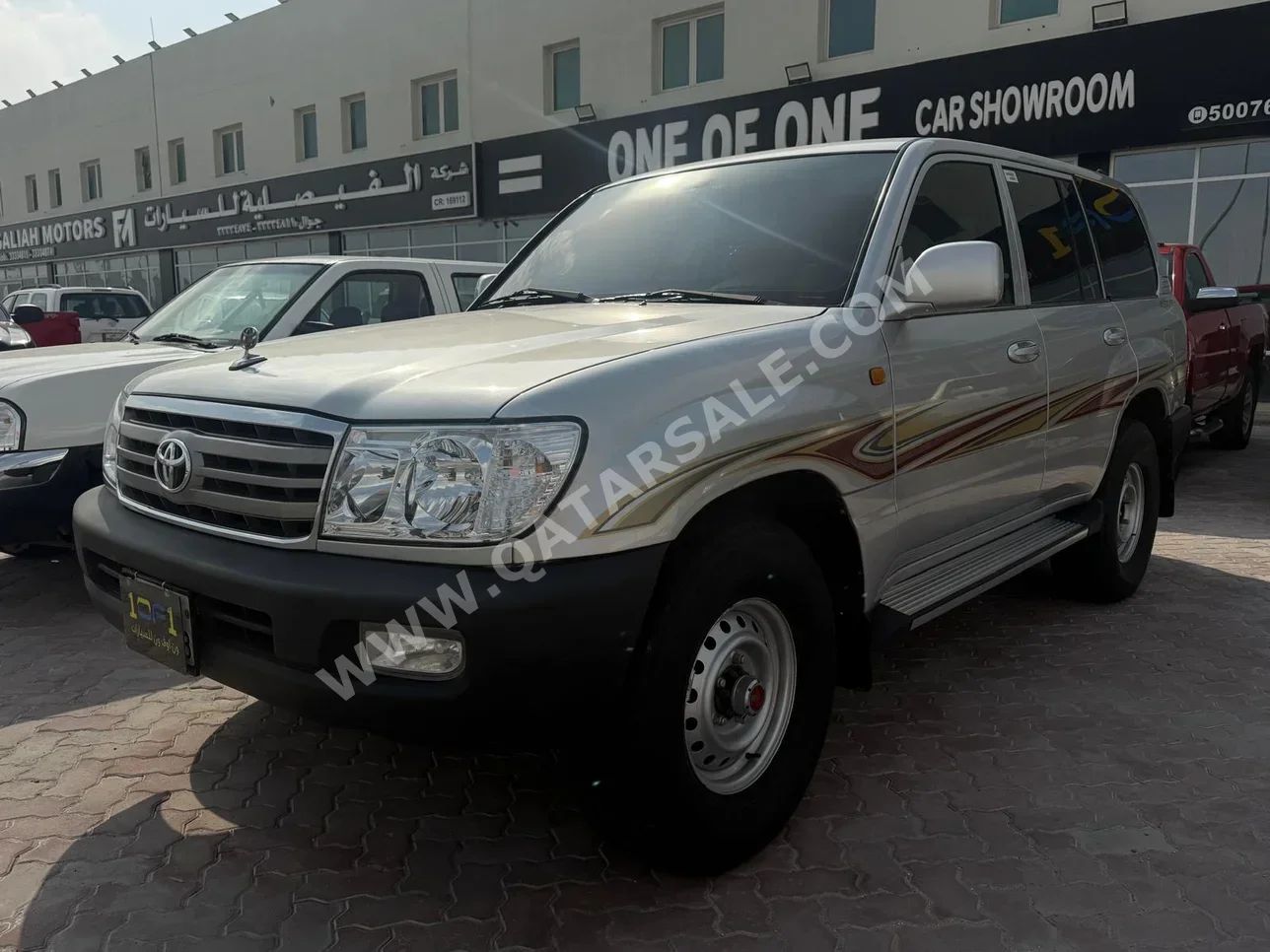 تويوتا  لاند كروزر  جي اكس  2006  عادي  400,000 كم  6 سلندر  دفع رباعي  اس يو في  فضي