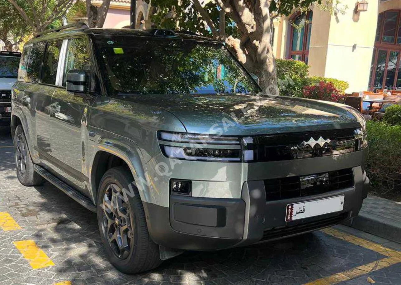 بي واي دي  ليوبارد 7  الترا  2025  اوتوماتيك  0 كم  4 سلندر  دفع رباعي  اس يو في  أخضر زيتوني  تحت الضمان