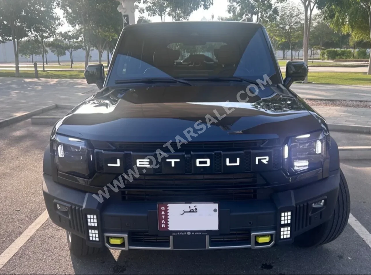Jetour  T2  Luxury Plus  2025  Automatic  18,000 Km  4 Cylinder  Four Wheel Drive (4WD)  SUV  Black  With Warranty
