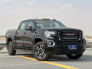 جي ام سي  سييرا  اي تي 4  2019  اوتوماتيك  353,000 كم  8 سلندر  دفع رباعي  بيكب  أسود