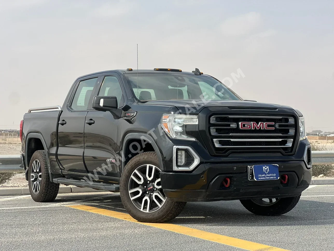 جي ام سي  سييرا  اي تي 4  2019  اوتوماتيك  353,000 كم  8 سلندر  دفع رباعي  بيكب  أسود