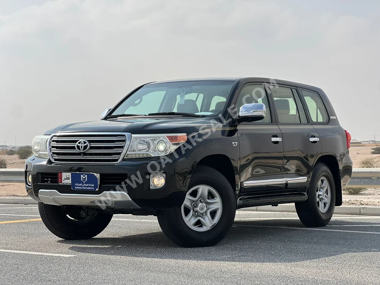 تويوتا  لاند كروزر  في اكس ار  2014  اوتوماتيك  320,000 كم  8 سلندر  دفع رباعي  اس يو في  أسود