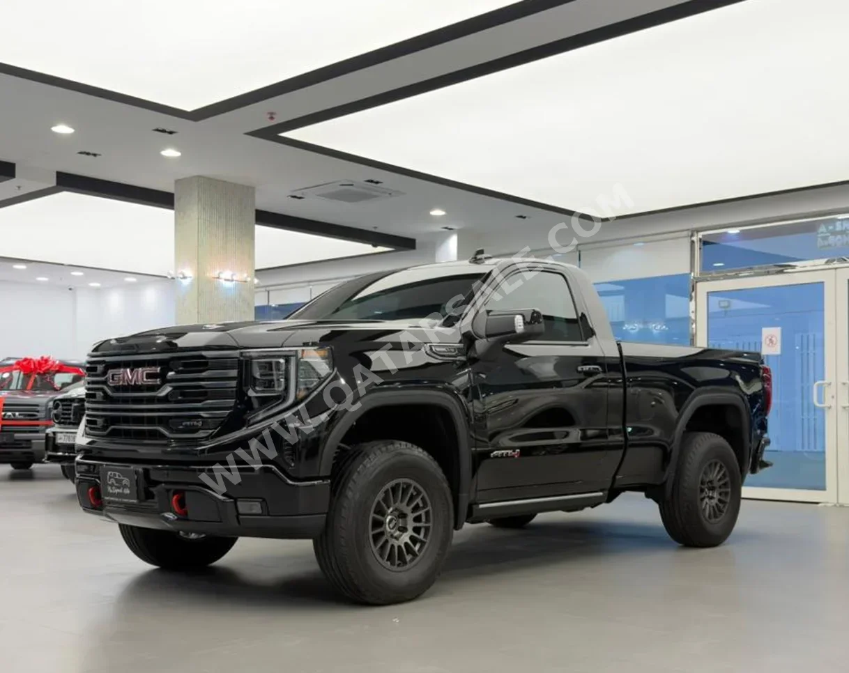 GMC  Sierra  AT4  2026  Automatic  800 Km  8 Cylinder  Four Wheel Drive (4WD)  Pick Up  Black  With Warranty