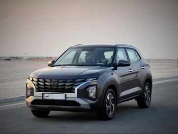Hyundai  Creta  Deluxe  2025  Automatic  0 Km  4 Cylinder  Front Wheel Drive (FWD)  SUV  Gray  With Warranty