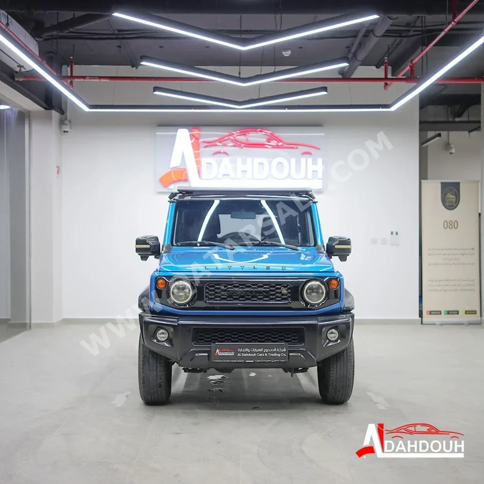 Suzuki  Jimny  2019  Automatic  138,000 Km  4 Cylinder  Four Wheel Drive (4WD)  SUV  Dark Blue