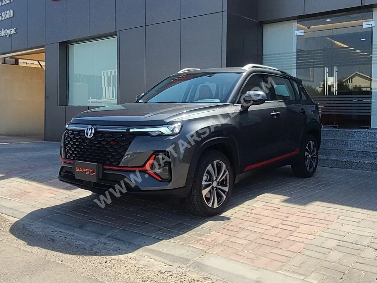 تشانجان سي اس 35 2025 اوتوماتيك 17,000 كم 4 سلندر سحب امامي اس يو في اسود وأحمر تحت الضمان