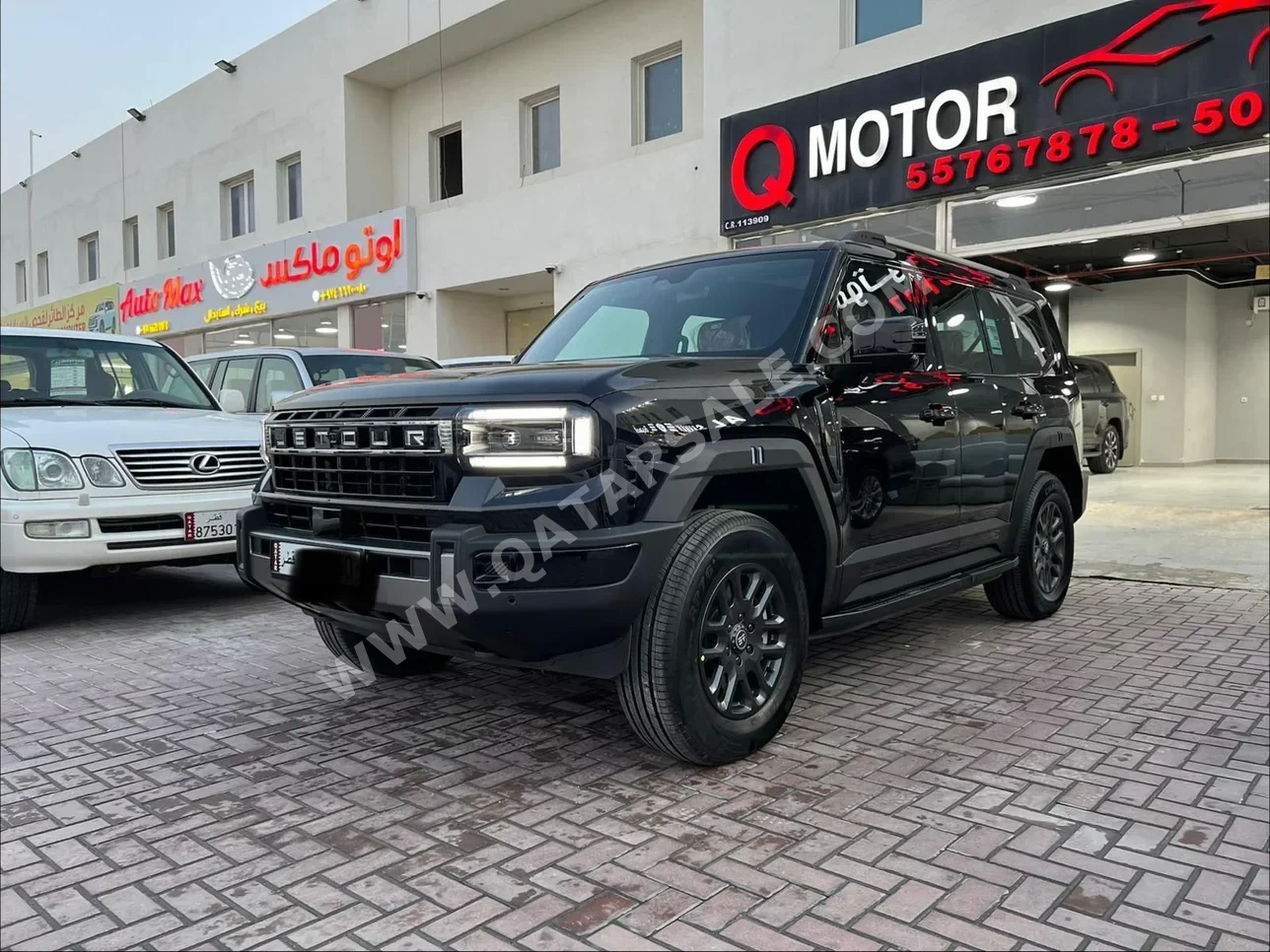 جيتور جي 700 2026 اوتوماتيك 0 كم 4 سلندر دفع رباعي اس يو في أسود تحت الضمان