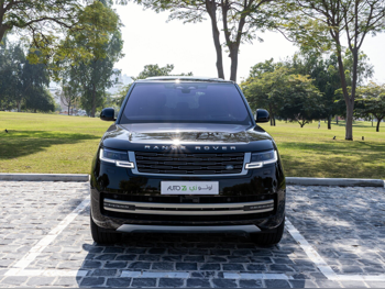 Land Rover  Range Rover  Vogue HSE  2023  Automatic  57,000 Km  8 Cylinder  Four Wheel Drive (4WD)  SUV  Black  With Warranty