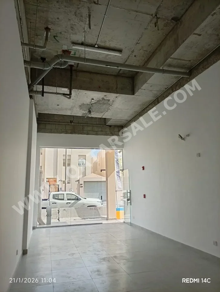 محلات تجارية - غير مفروشة  - الريان  للايجار  - الوعب