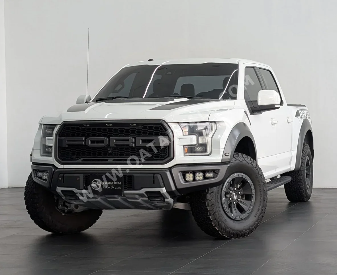 Ford  F  150 Raptor  2018  Automatic  110,350 Km  6 Cylinder  Four Wheel Drive (4WD)  Pick Up  White  With Warranty