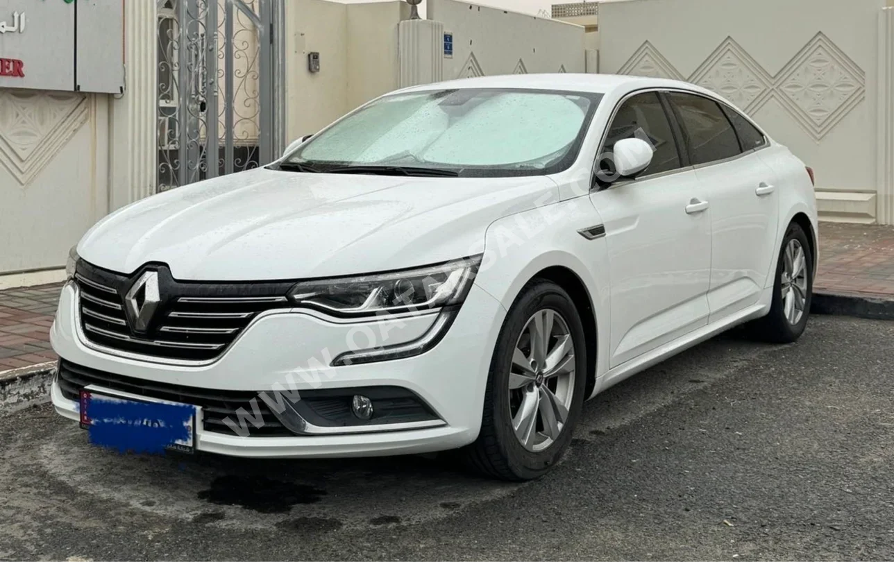 رينو تيلسمان 2017 اوتوماتيك 38,000 كم 4 سلندر سحب امامي سيدان أبيض