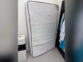 المراتب - سرير أحادي