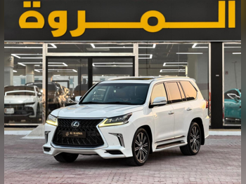 Lexus  LX  570  2016  Automatic  350,000 Km  8 Cylinder  Four Wheel Drive (4WD)  SUV  White