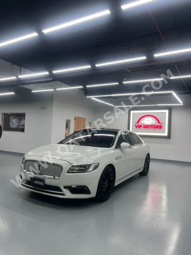 Lincoln  Continental  2020  Automatic  140,000 Km  8 Cylinder  Rear Wheel Drive (RWD)  Coupe / Sport  White