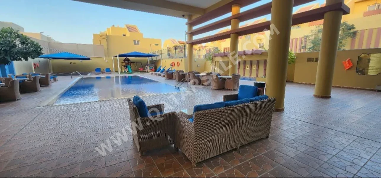 Compound  - Semi Furnished  - Doha  - Al Messila  - 5 Bedrooms