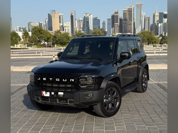 Jetour  T2  2025  Automatic  37,000 Km  4 Cylinder  Four Wheel Drive (4WD)  SUV  Black  With Warranty
