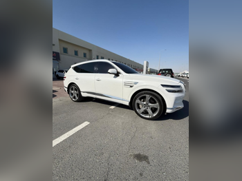 جينيسيس  جي في 80  2021  اوتوماتيك  102,000 كم  6 سلندر  دفع رباعي  اس يو في  أبيض