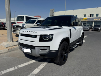 Land Rover  Defender  110 HSE  2024  Automatic  60,000 Km  6 Cylinder  Four Wheel Drive (4WD)  SUV  White