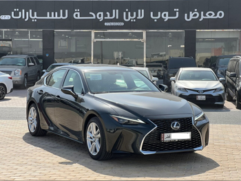 لكزس  اي اس  350  2025  اوتوماتيك  0 كم  6 سلندر  دفع خلفي  سيدان  أسود  تحت الضمان