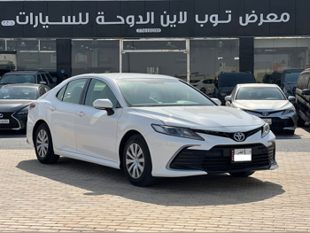 Toyota  Camry  LE  2023  Automatic  109,000 Km  4 Cylinder  Front Wheel Drive (FWD)  Sedan  White