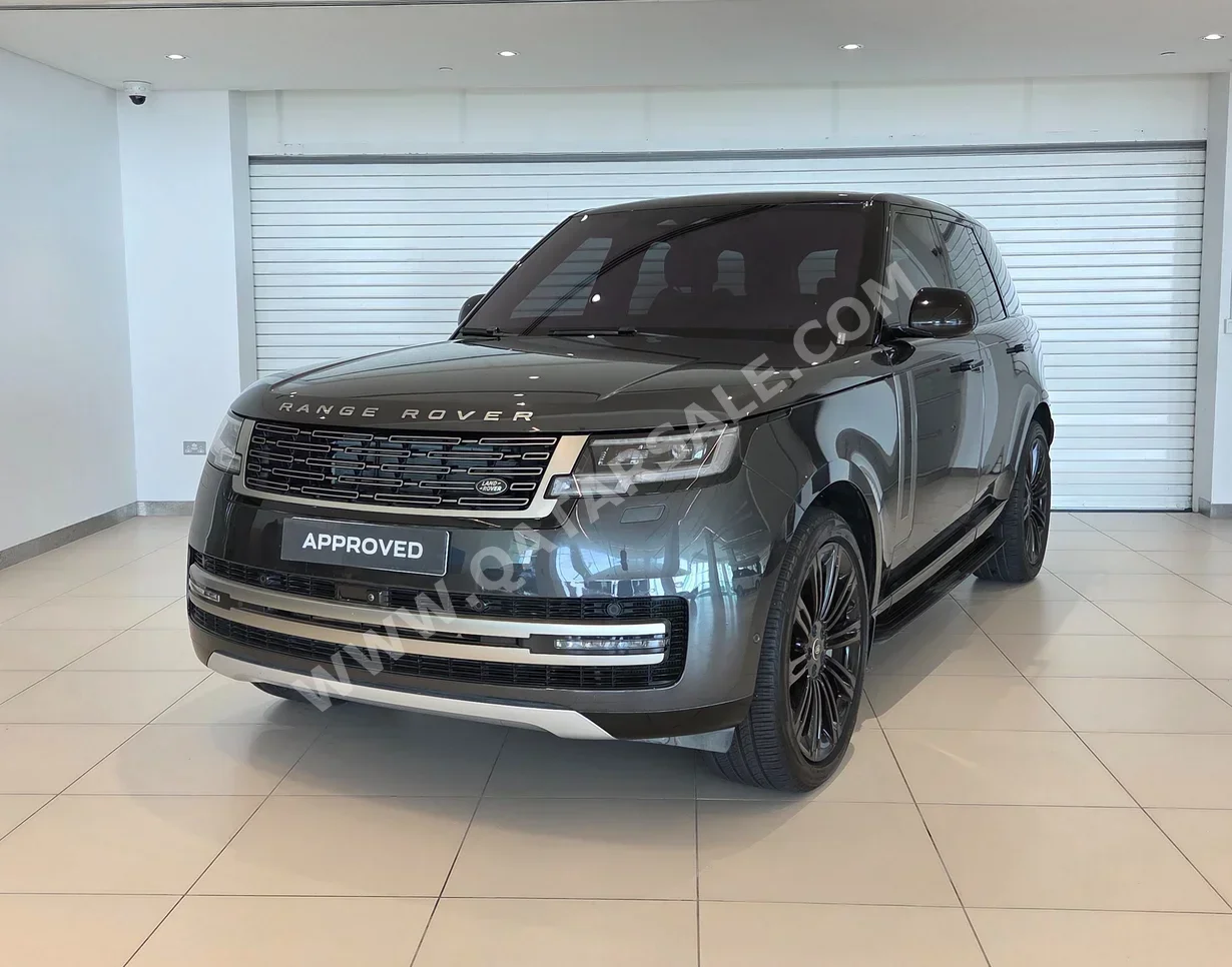 Land Rover  Range Rover  Vogue HSE  2023  Automatic  39,433 Km  8 Cylinder  Four Wheel Drive (4WD)  SUV  Carpathian grey  With Warranty
