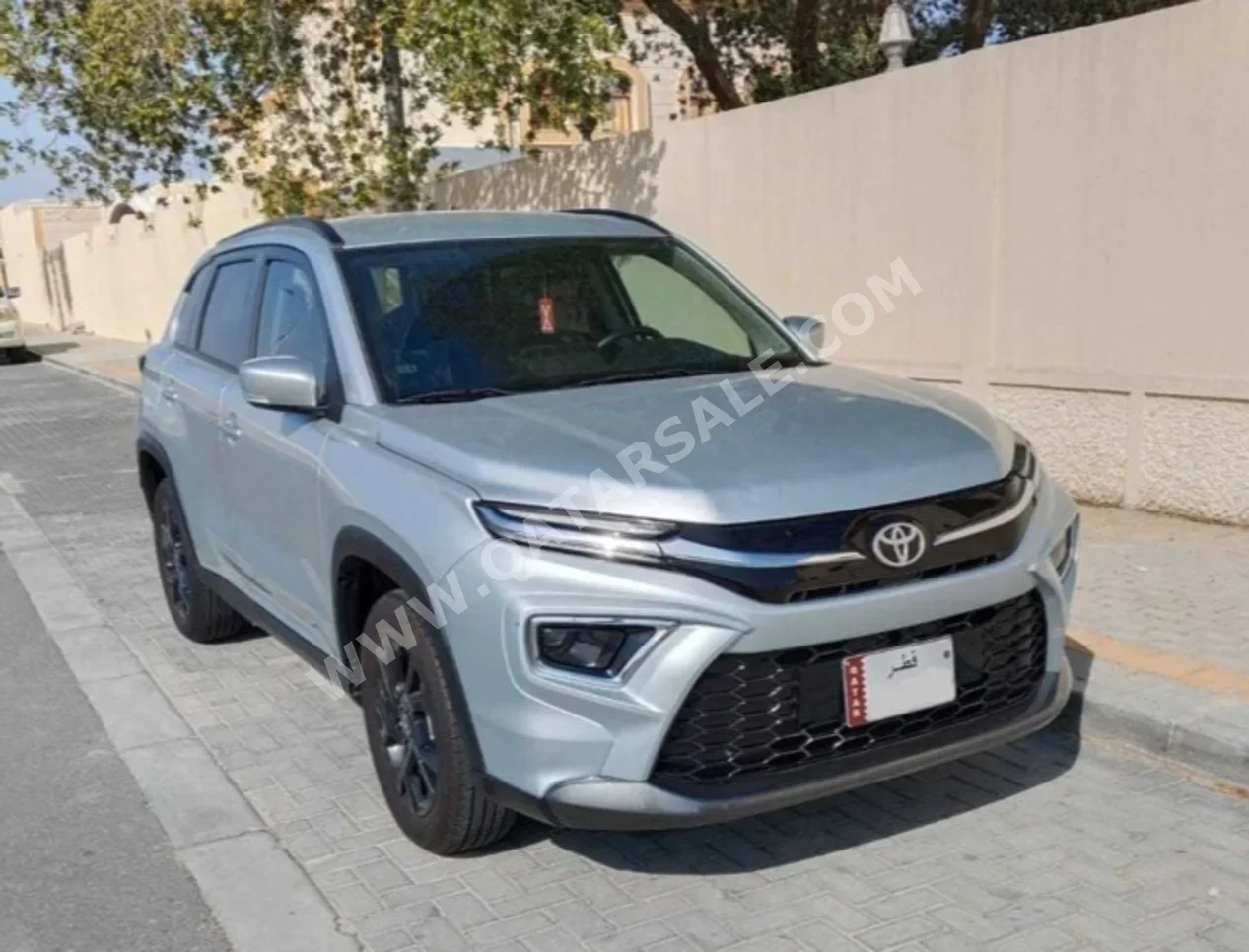 Toyota  Urban Cruiser  2025  Automatic  3,000 Km  4 Cylinder  Front Wheel Drive (FWD)  SUV  Gray  With Warranty