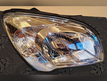 قطع غيار السيارات - كيا سبورتج - اللإضاءة والفيوزات - كوريا -رقم القطعة: 92102-1F521, 92101-1F521