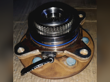 قطع غيار السيارات - فورد أف - الديفرنش و الدرايف شفت و الاكسل - الولايات المتحدة الأمريكية