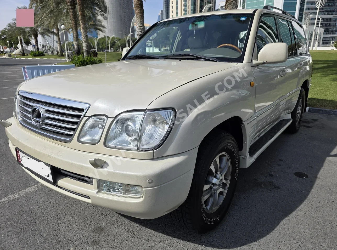 Lexus LX 470 2005 Automatic 184,000 Km 8 Cylinder Four Wheel Drive (4WD) SUV Beige