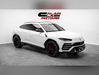 لمبرجيني  اوروس  2021  اوتوماتيك  34,491 كم  8 سلندر  دفع رباعي  اس يو في  أبيض