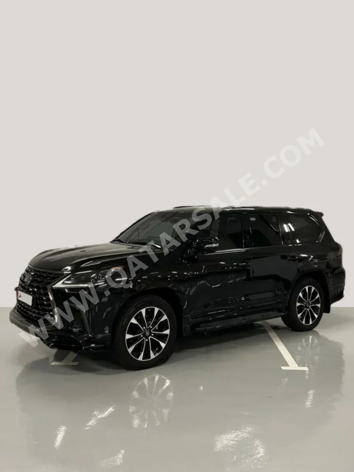 Lexus  LX  570 S Black Edition  2021  Automatic  112,000 Km  8 Cylinder  Four Wheel Drive (4WD)  SUV  Black