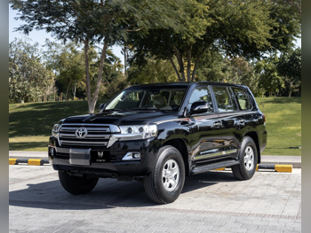 تويوتا  لاند كروزر  جي اكس ار  2018  اوتوماتيك  173,000 كم  8 سلندر  دفع رباعي  اس يو في  أسود