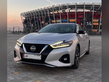 نيسان  ماكسيما  اس في  2023  اوتوماتيك  3,000 كم  6 سلندر  سحب امامي  سيدان  فضي  تحت الضمان