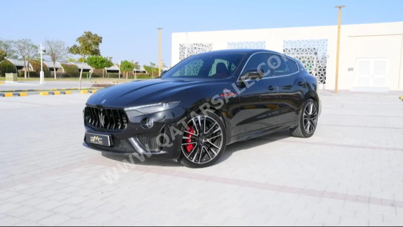 Maserati Levante Trofeo 2019 Automatic 99,000 Km 8 Cylinder All Wheel Drive (AWD) SUV Black