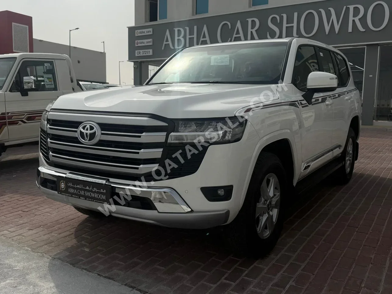 Toyota  Land Cruiser  GXR  2026  Automatic  0 Km  6 Cylinder  Four Wheel Drive (4WD)  SUV  White  With Warranty