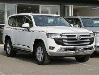 تويوتا  لاند كروزر  جي اكس ار توين توربو  2026  اوتوماتيك  0 كم  6 سلندر  دفع رباعي  اس يو في  أبيض  تحت الضمان