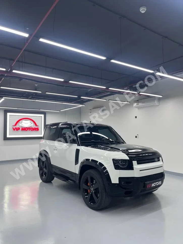 Land Rover Defender 2021 Automatic 131,000 Km 6 Cylinder Four Wheel Drive (4WD) SUV White