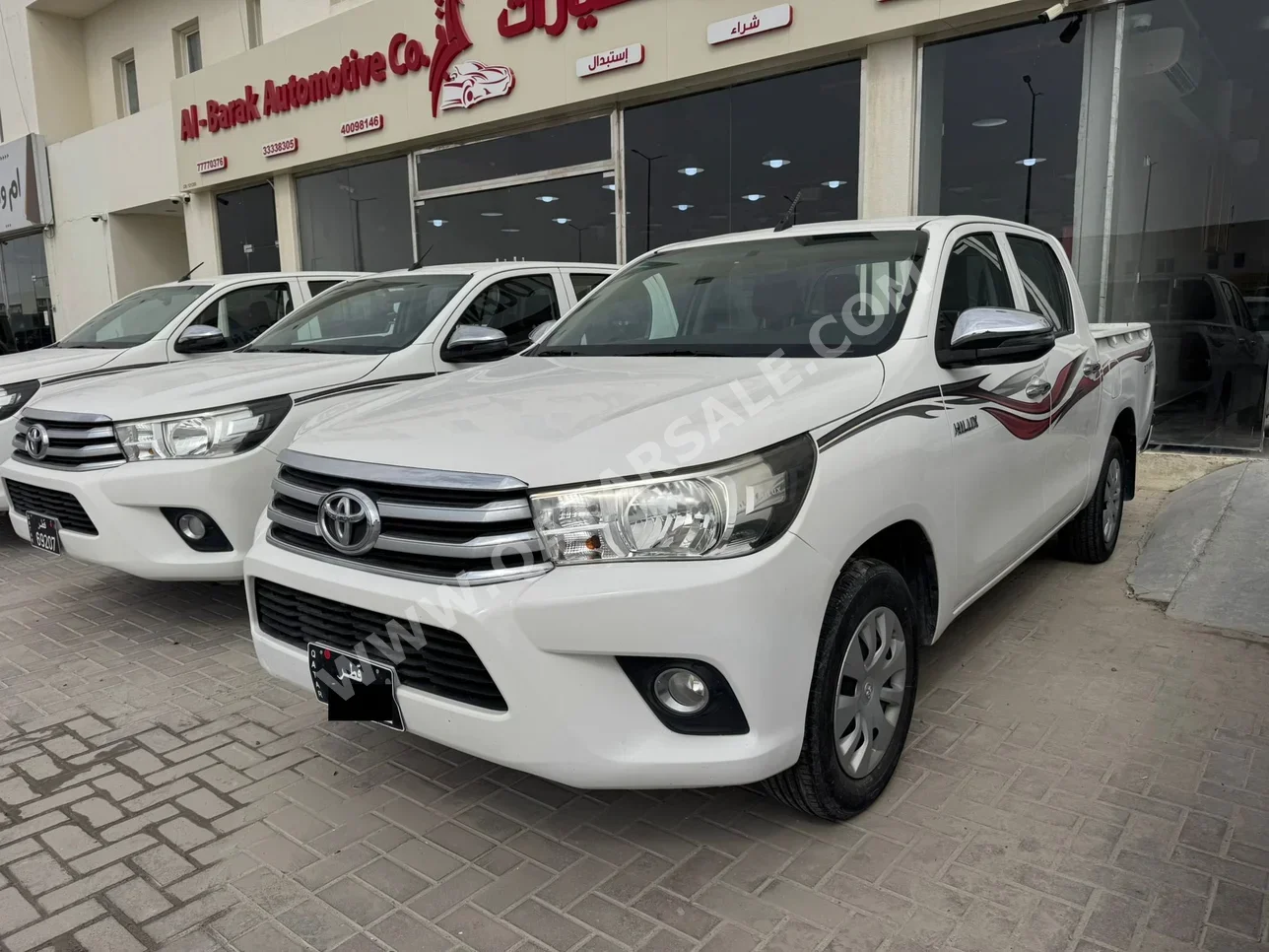 Toyota  Hilux  2020  Automatic  43,000 Km  4 Cylinder  Rear Wheel Drive (RWD)  Pick Up  White