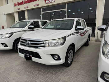 تويوتا  هاي لوكس  2020  اوتوماتيك  61,000 كم  4 سلندر  دفع خلفي  بيكب  أبيض