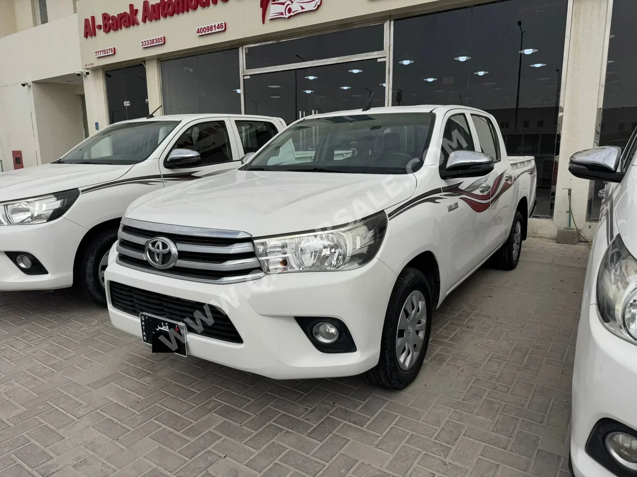 Toyota  Hilux  2020  Automatic  56,000 Km  4 Cylinder  Rear Wheel Drive (RWD)  Pick Up  White