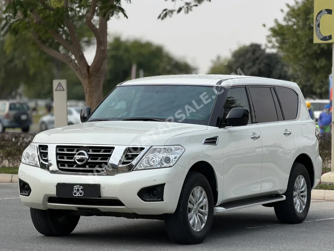 Nissan  Patrol  XE  2019  Automatic  179,000 Km  6 Cylinder  Four Wheel Drive (4WD)  SUV  White