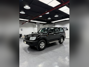 تويوتا  لاند كروزر  جي  2007  اوتوماتيك  357,000 كم  6 سلندر  دفع رباعي  اس يو في  أسود